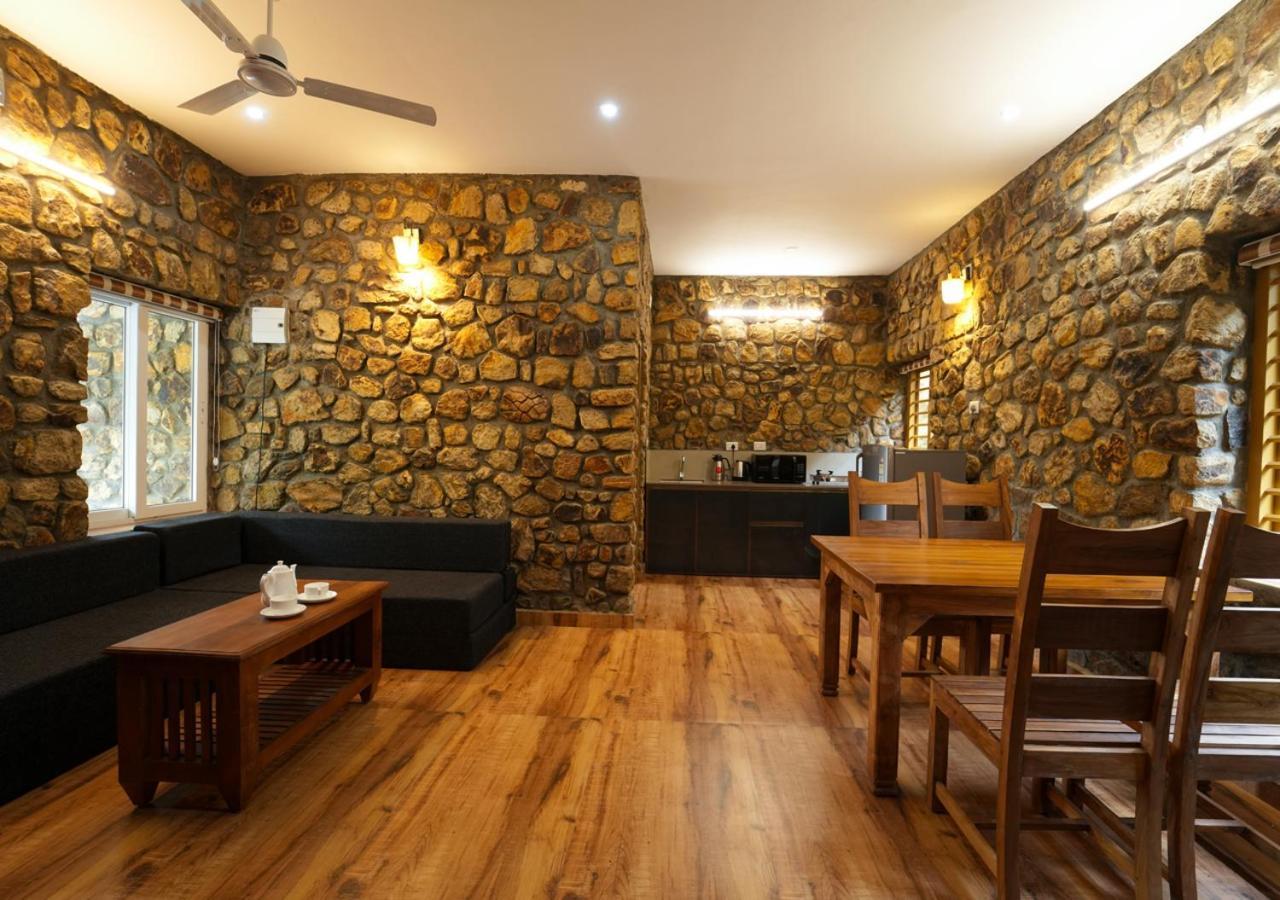 Tiyans Stone Castle Private Tea Villa Vagamon By Voye Homes 外观 照片