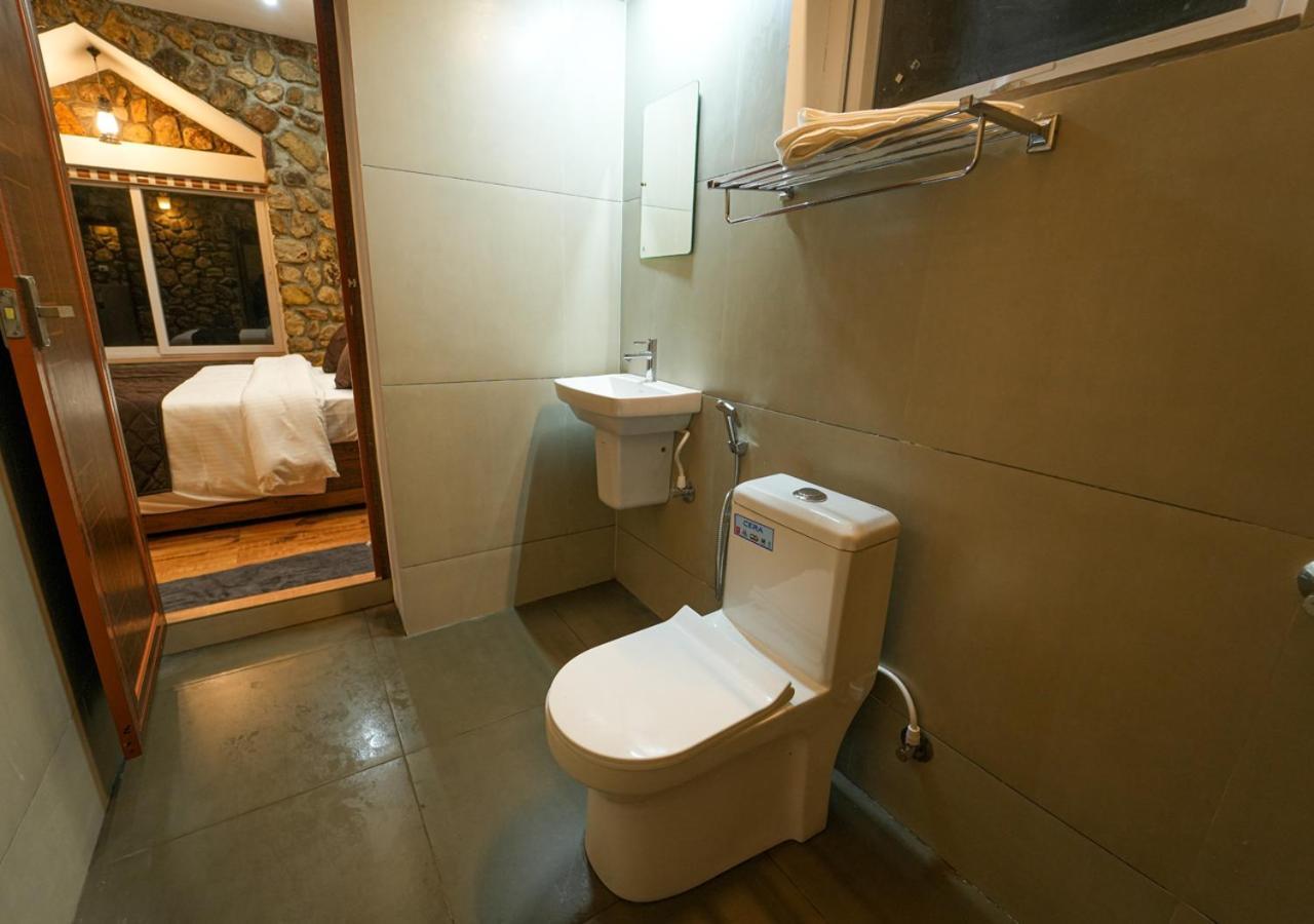 Tiyans Stone Castle Private Tea Villa Vagamon By Voye Homes 外观 照片