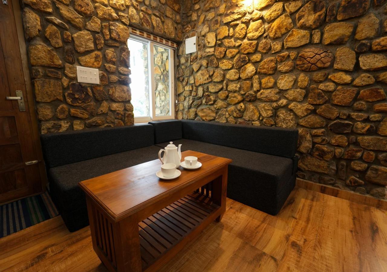 Tiyans Stone Castle Private Tea Villa Vagamon By Voye Homes 外观 照片